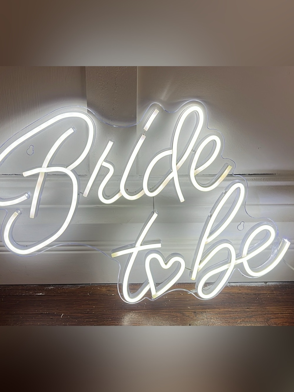 White 'Bride to Be' LED Neon Sign - Party Decor